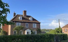 Little Park Farm Queen Anne Farmhouse & Apartments